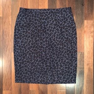 Ann Taylor Leopard Skirt, size 12